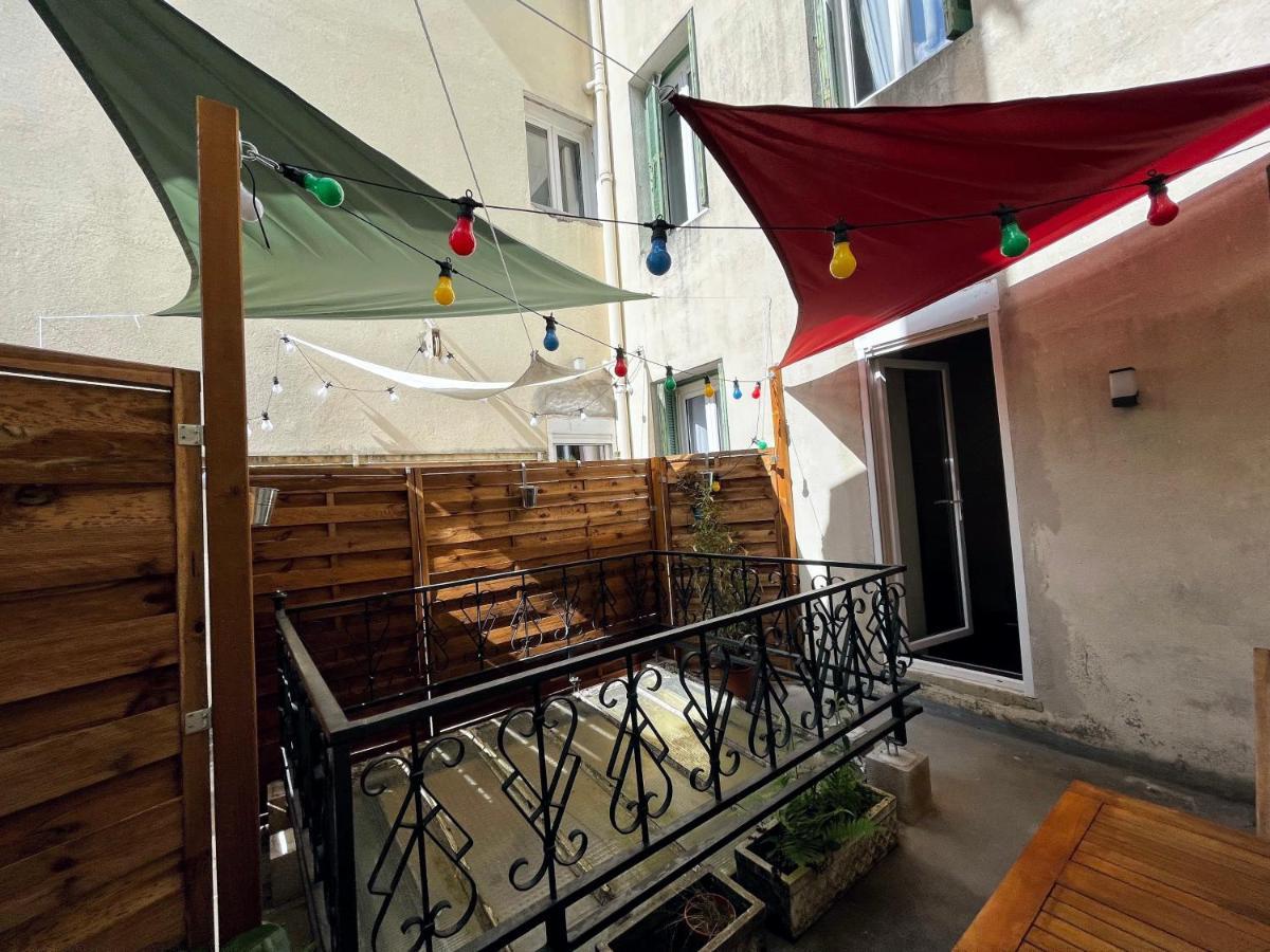 Escapade A Lourdes Dans Beau T2 Avec Terrasse - Proche Gare Et Centre Ville Экстерьер фото